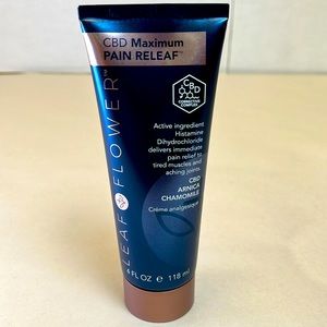 Leaf Flower Maximum Pain Releaf 4 fl ounce